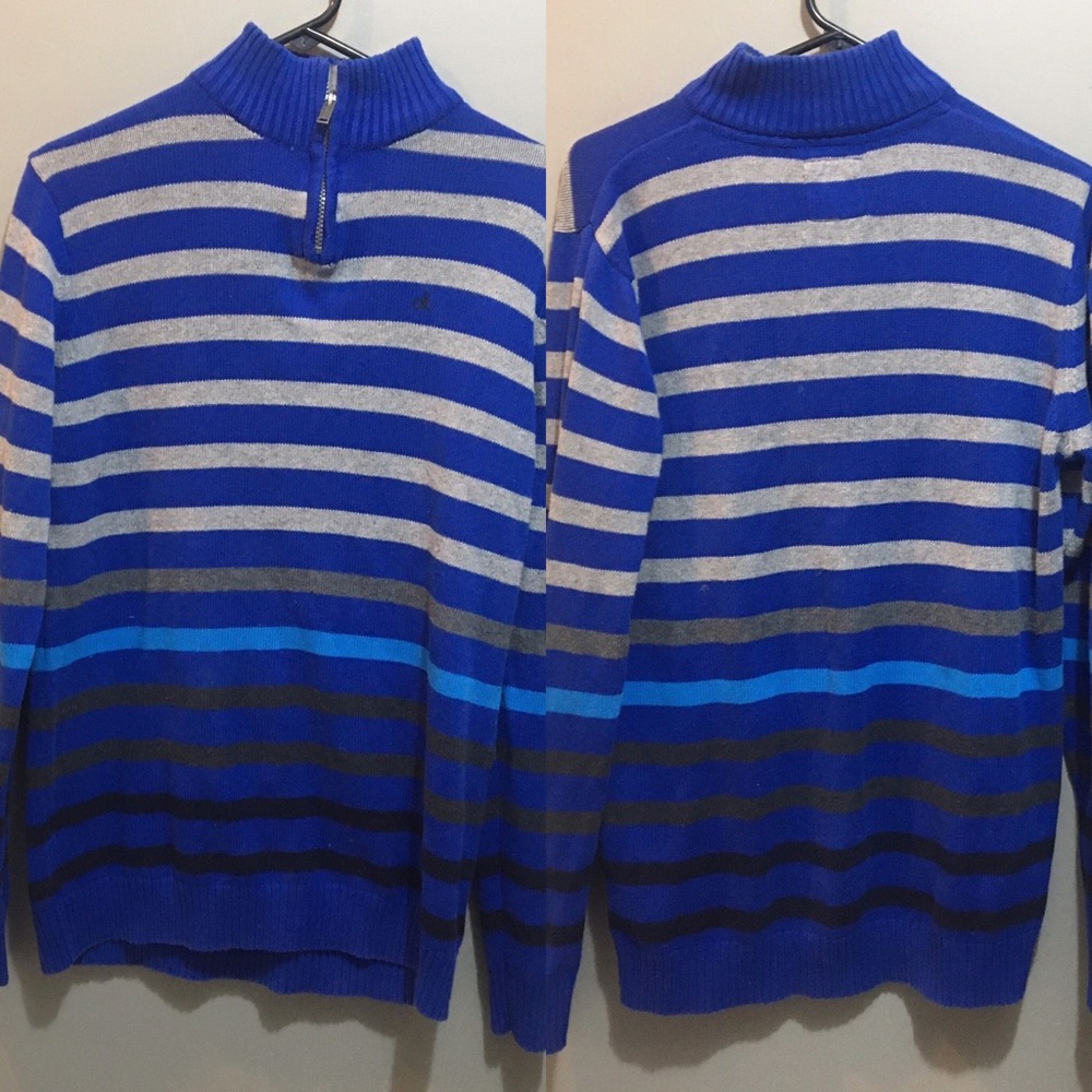 BOY'S CALVIN KLEIN SWEATER SIZE XL